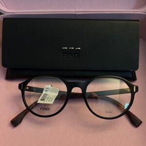 Fendi Round Black Glasses